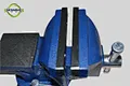 vise bench parallel